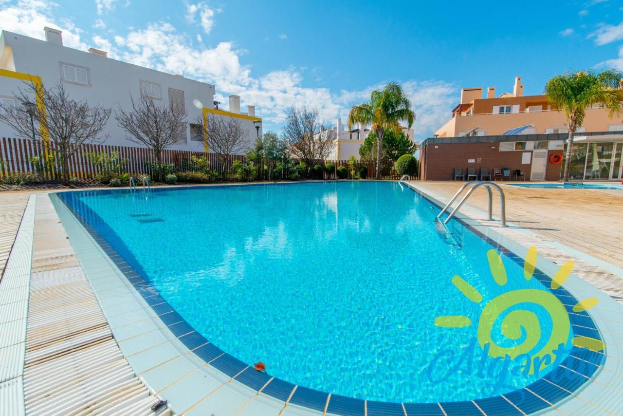 Cabanas Gardens By Algartur *
