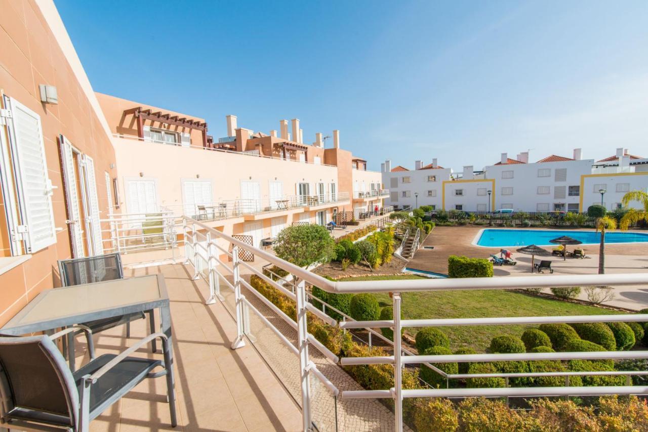 Cabanas Gardens By Algartur *